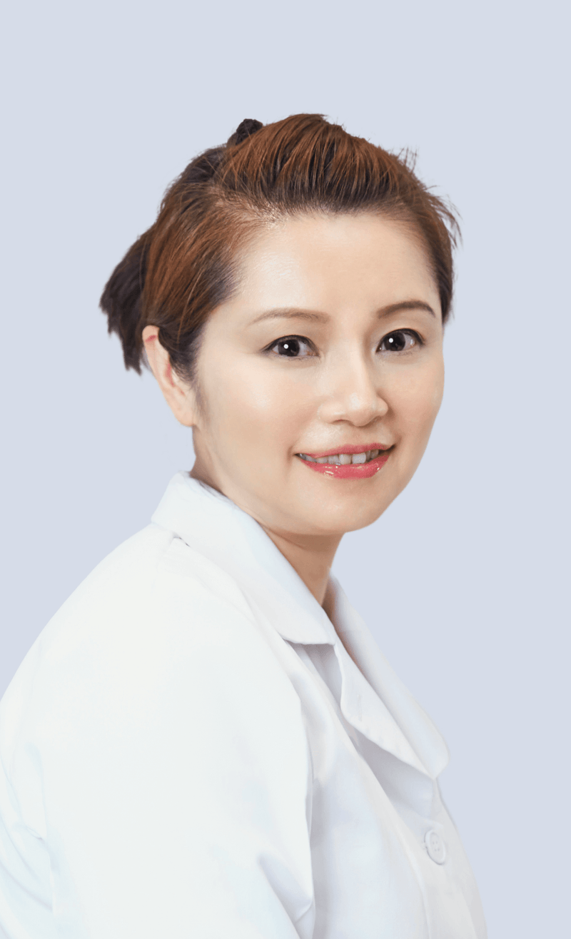 宇井千穂 先生